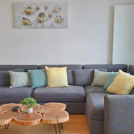 公寓 Castle View Sky, 3 Rooms, Panorama Loggia, Free Parking, Wifi, Old Town