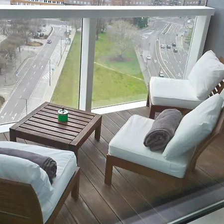 Castle View Sky, 3 Rooms, Panorama Loggia, Free Parking, Wifi, Old Town 公寓