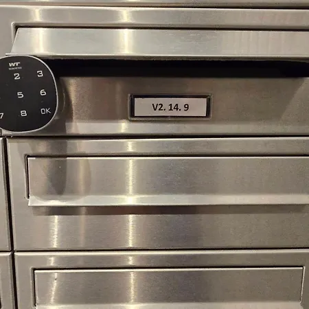 Castle View Sky, 3 Rooms, Panorama Loggia, Free Parking, Wifi, Old Town Apartament Bratysława