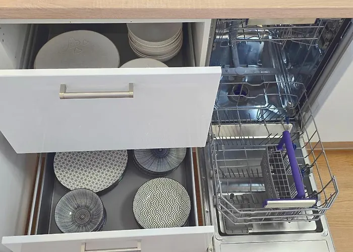 Castle View Sky, 3 Rooms, Panorama Loggia, Free Parking, Wifi, Old Town *