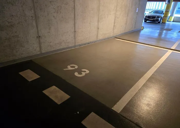 Castle View Sky, 3 Rooms, Panorama Loggia, Free Parking, Wifi, Old Town